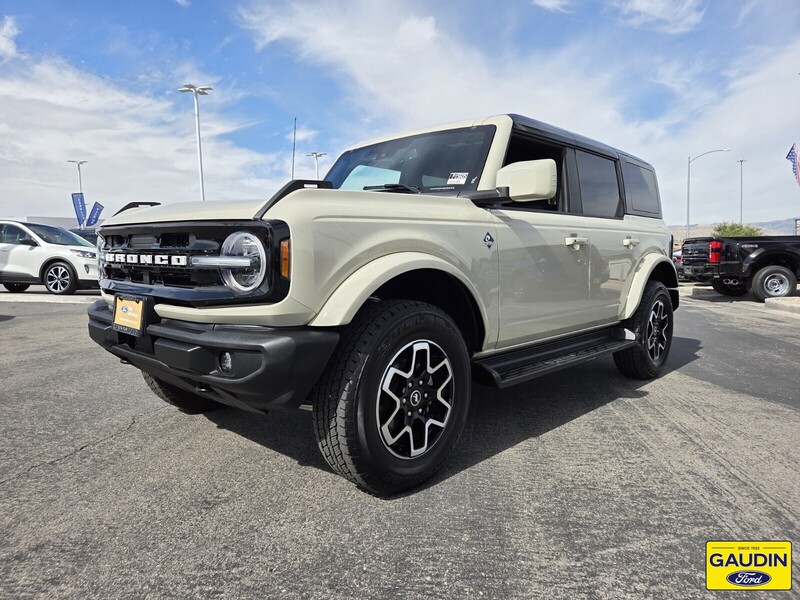 Used 2025 Ford Bronco Outer Banks 4D Sport Utility