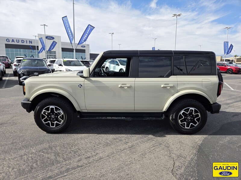 Used 2025 Ford Bronco Outer Banks 4D Sport Utility