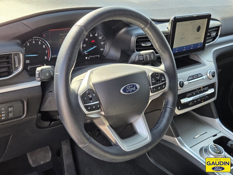 Used 2022 Ford Explorer XLT 4D Sport Utility