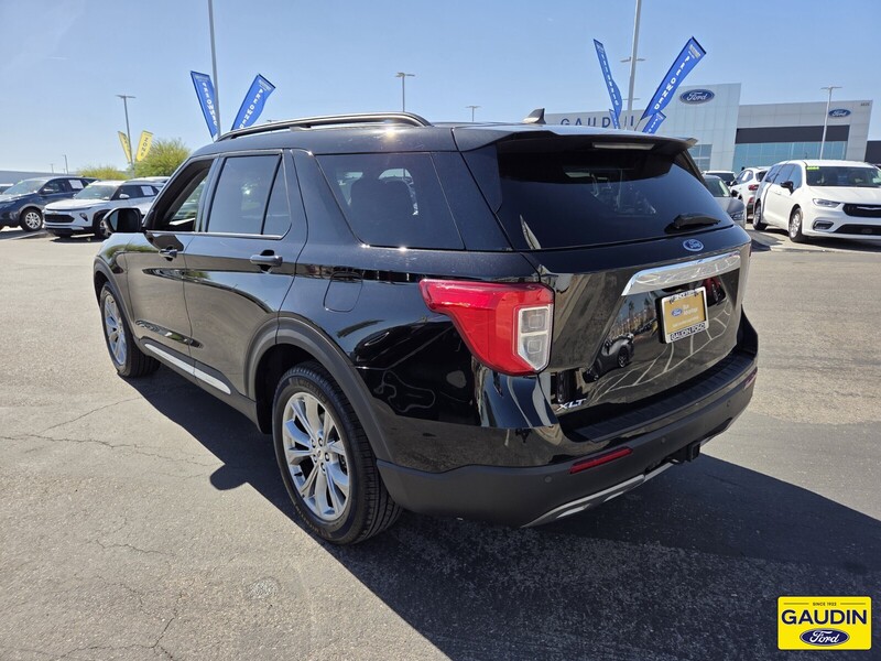 Used 2022 Ford Explorer XLT 4D Sport Utility