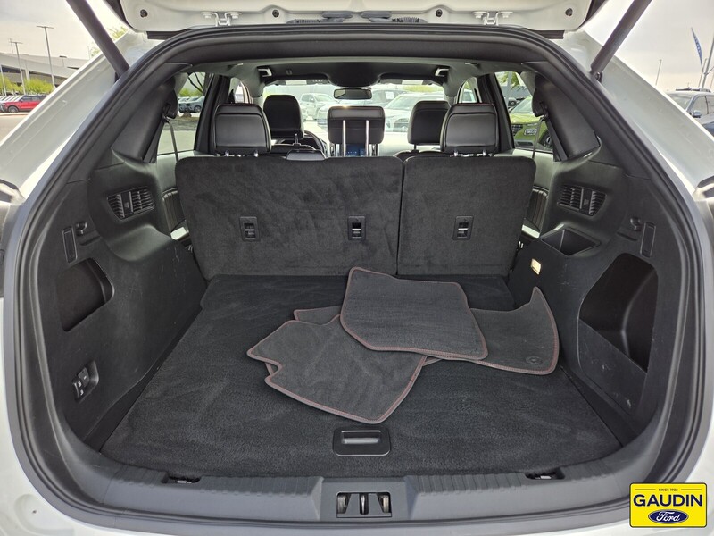 Used 2023 Ford Edge ST Line 4D Sport Utility