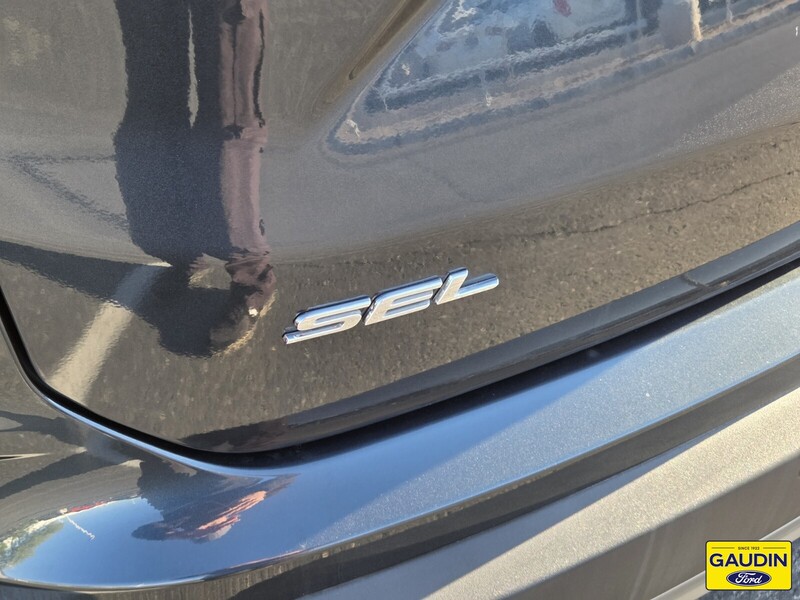 Used 2023 Ford Edge SEL 4D Sport Utility