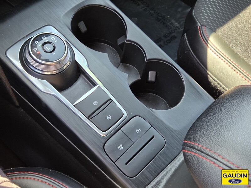 Used 2025 Ford Escape ST-Line 4D Sport Utility