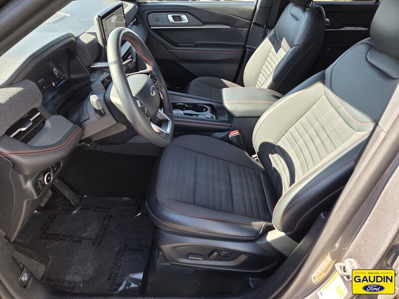 Used 2025 Ford Explorer ST-Line 4D Sport Utility