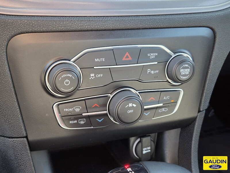 Used 2023 Dodge Charger SXT 4D Sedan