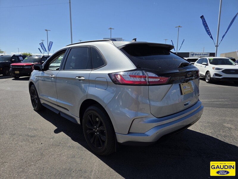 Used 2022 Ford Edge SE 4D Sport Utility