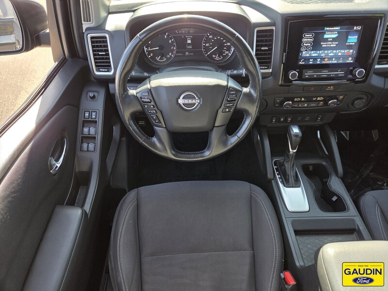 Used 2022 Nissan Frontier SV 4D Crew Cab