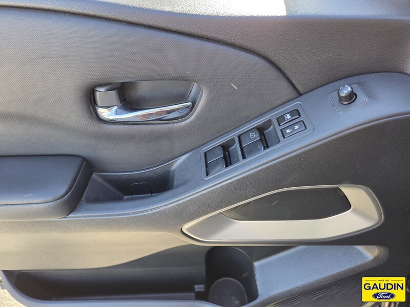 Used 2022 Nissan Frontier SV 4D Crew Cab