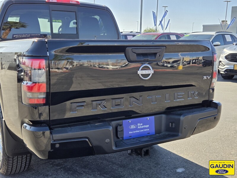Used 2022 Nissan Frontier SV 4D Crew Cab