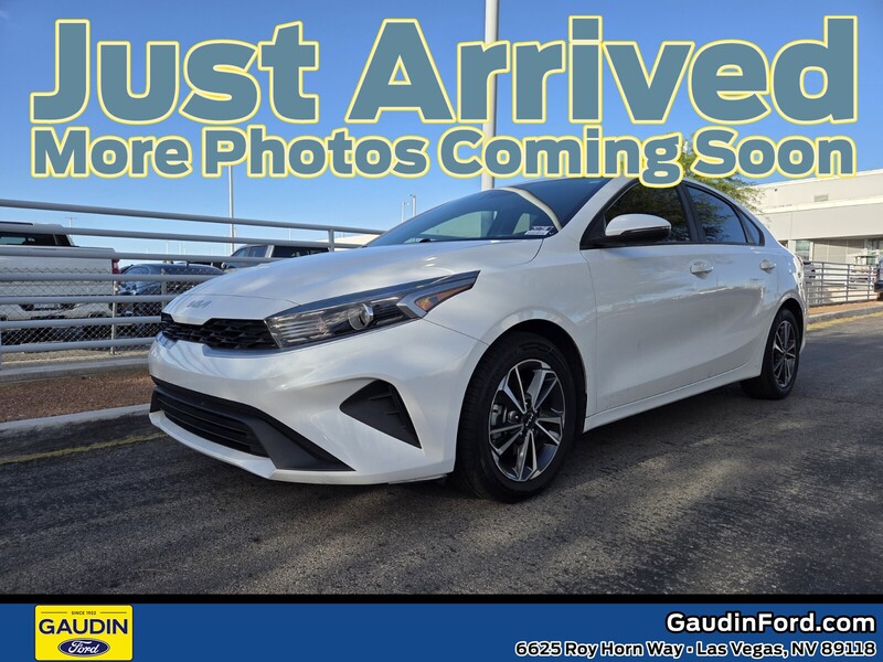 Used 2022 Kia Forte LXS 4D Sedan