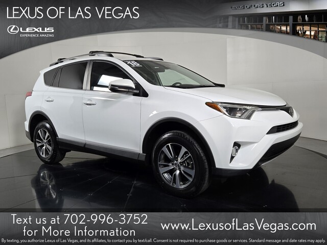 White 2018 Toyota RAV4 XLE SUV / Crossover Front-Wheel Drive Automatic