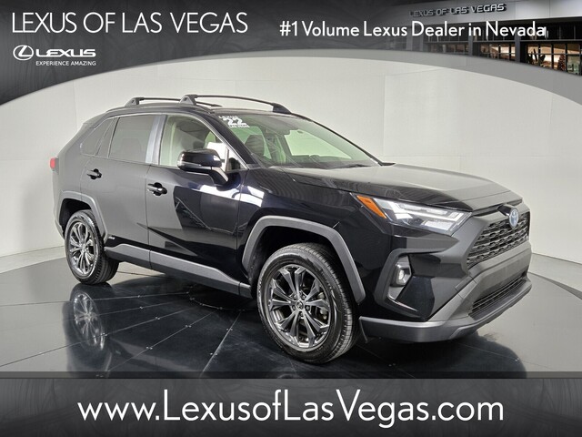  2022 Toyota RAV4 Hybrid XLE Premium AWD   