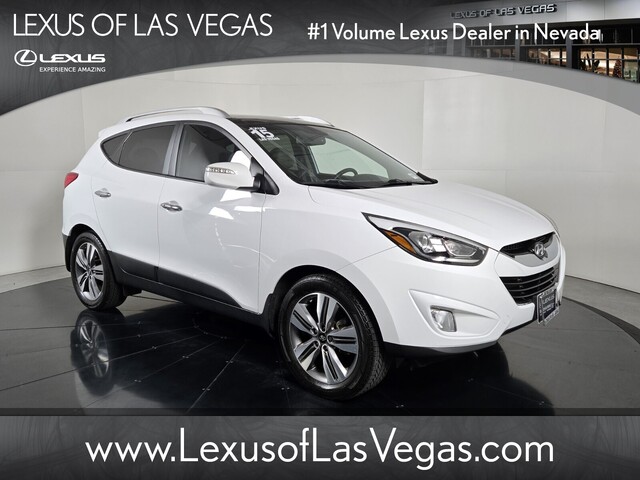Winter White 2015 Hyundai Tucson SUV / Crossover Front-Wheel Drive Automatic