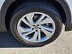 Used 2023 Volkswagen Atlas 3.6L V6 SE W/TECHNOLOGY FWD in LAS VEGAS, NEVADA (Photo 10)