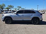 Used 2022 Volkswagen Atlas Cross Sport 3.6L V6 SE W/TECHNOLOGY in LAS VEGAS, NEVADA (Photo 7)