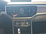 Used 2022 Volkswagen Atlas Cross Sport 3.6L V6 SE W/TECHNOLOGY in LAS VEGAS, NEVADA (Photo 10)