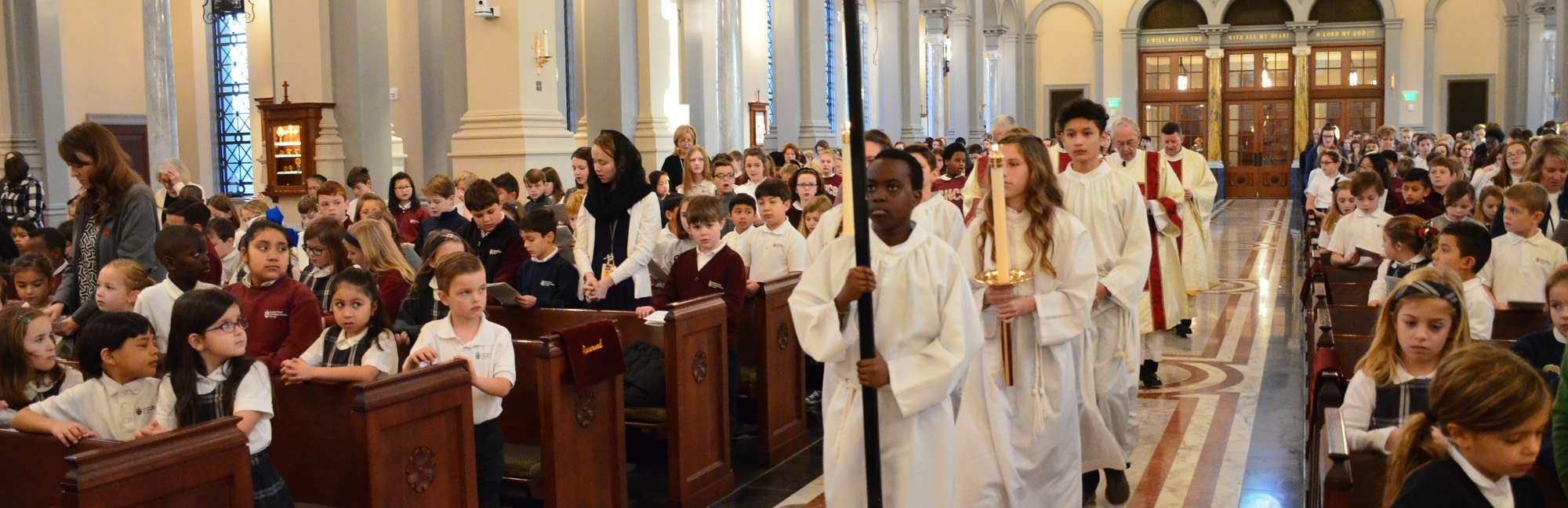 Sacred Heart Cathedral School in Knoxville, TN Niche