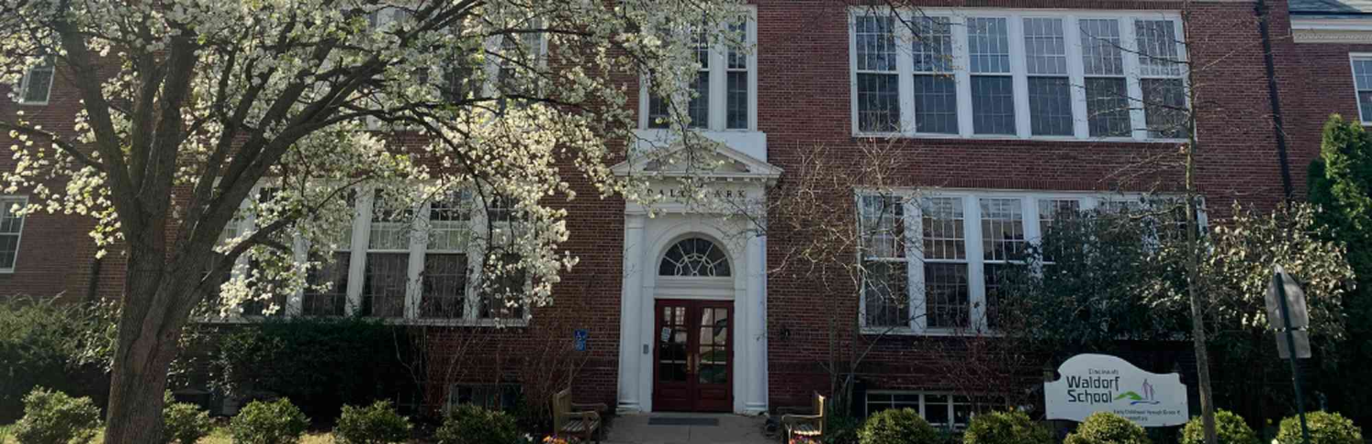 Cincinnati Waldorf School in Mariemont, OH Niche