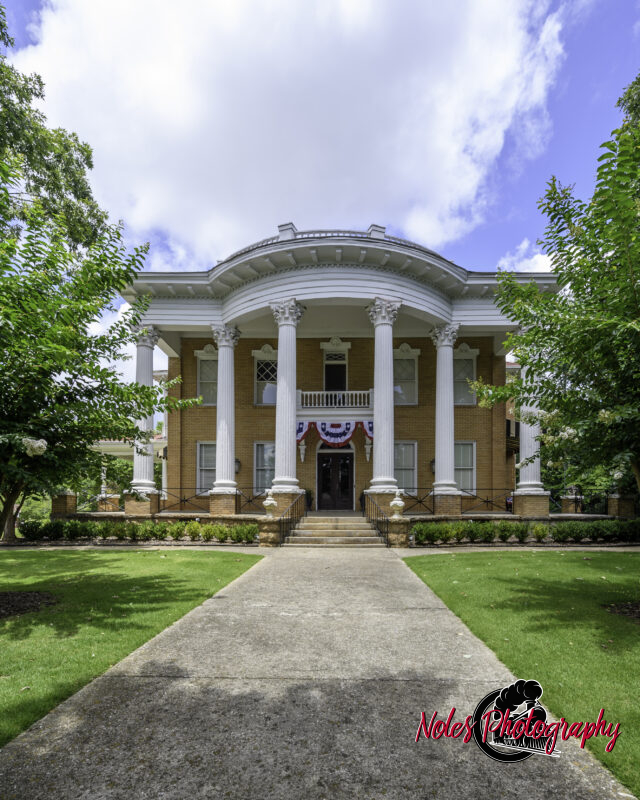 15-William-C-Davis-Heritage-House-7336