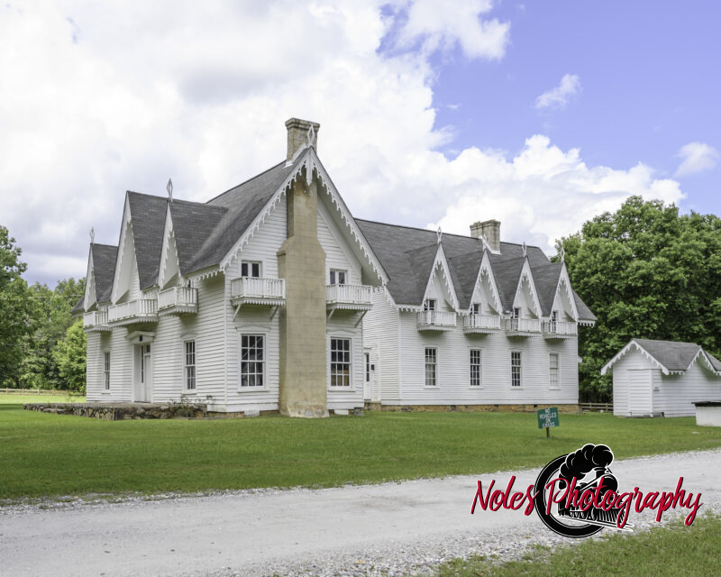 13-Penn-Younge-House-7427