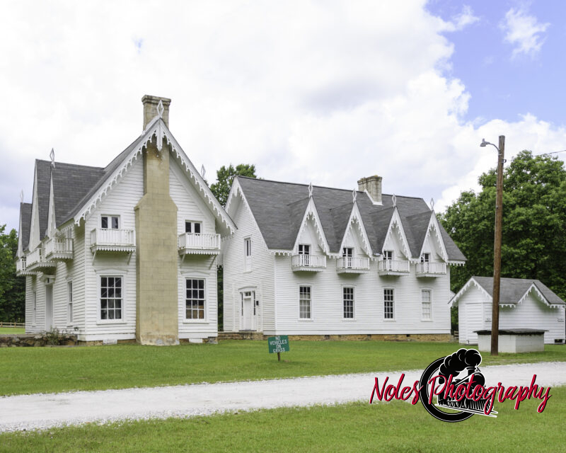 13-Penn-Younge-House-7432