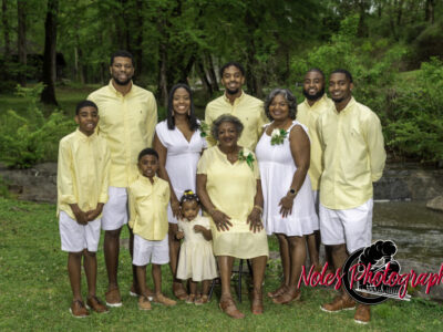 2022-The-Heard-Family-2332