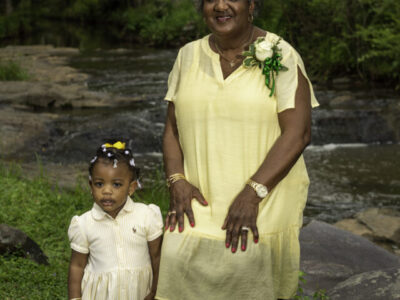 2022-The-Heard-Family-2344