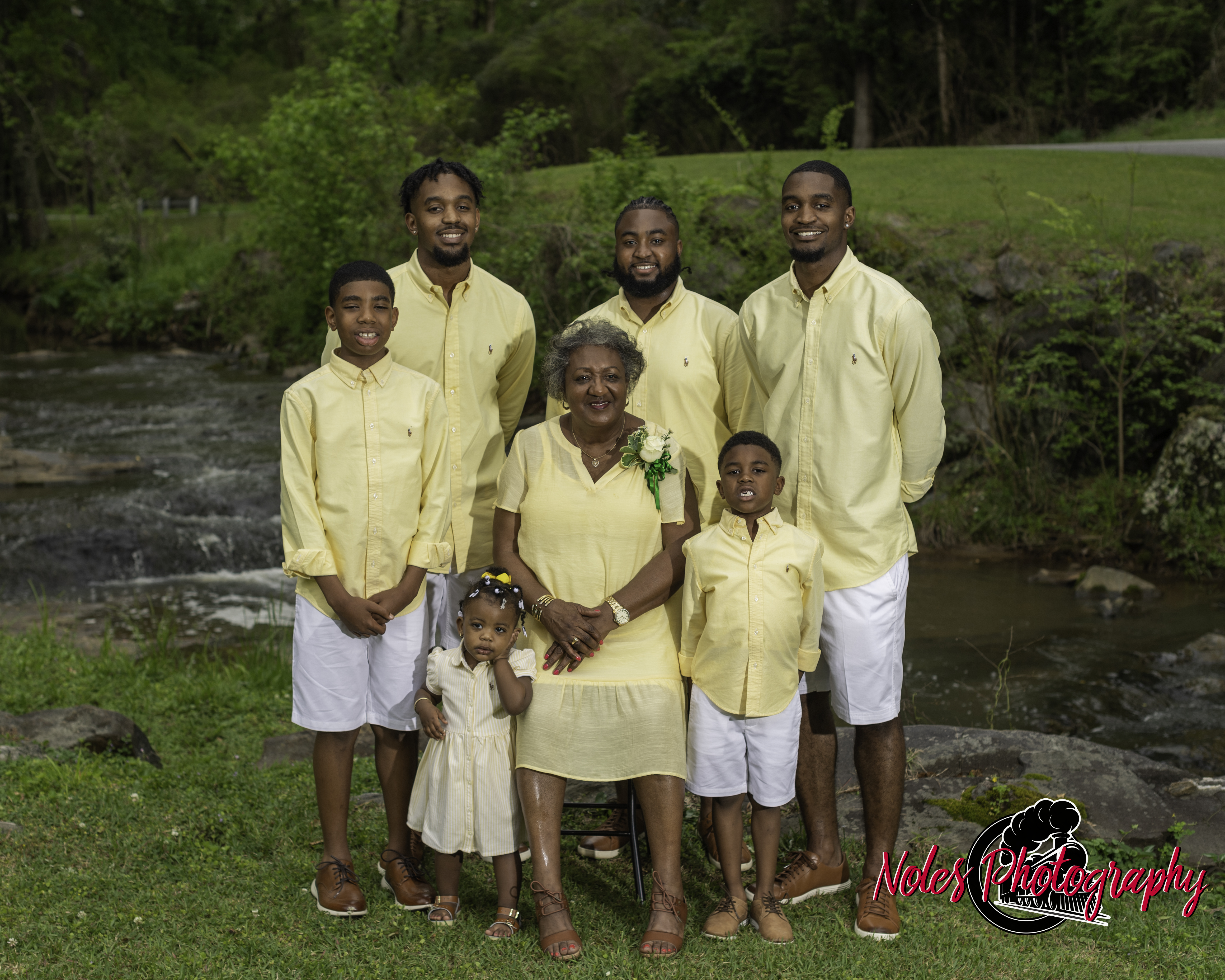 2022-The-Heard-Family-2351