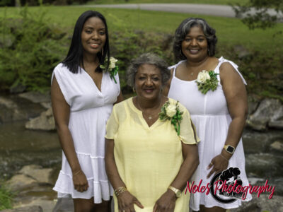 2022-The-Heard-Family-2360