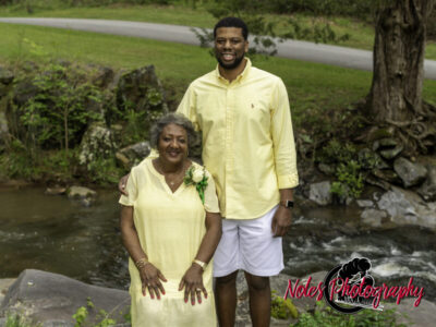 2022-The-Heard-Family-2368