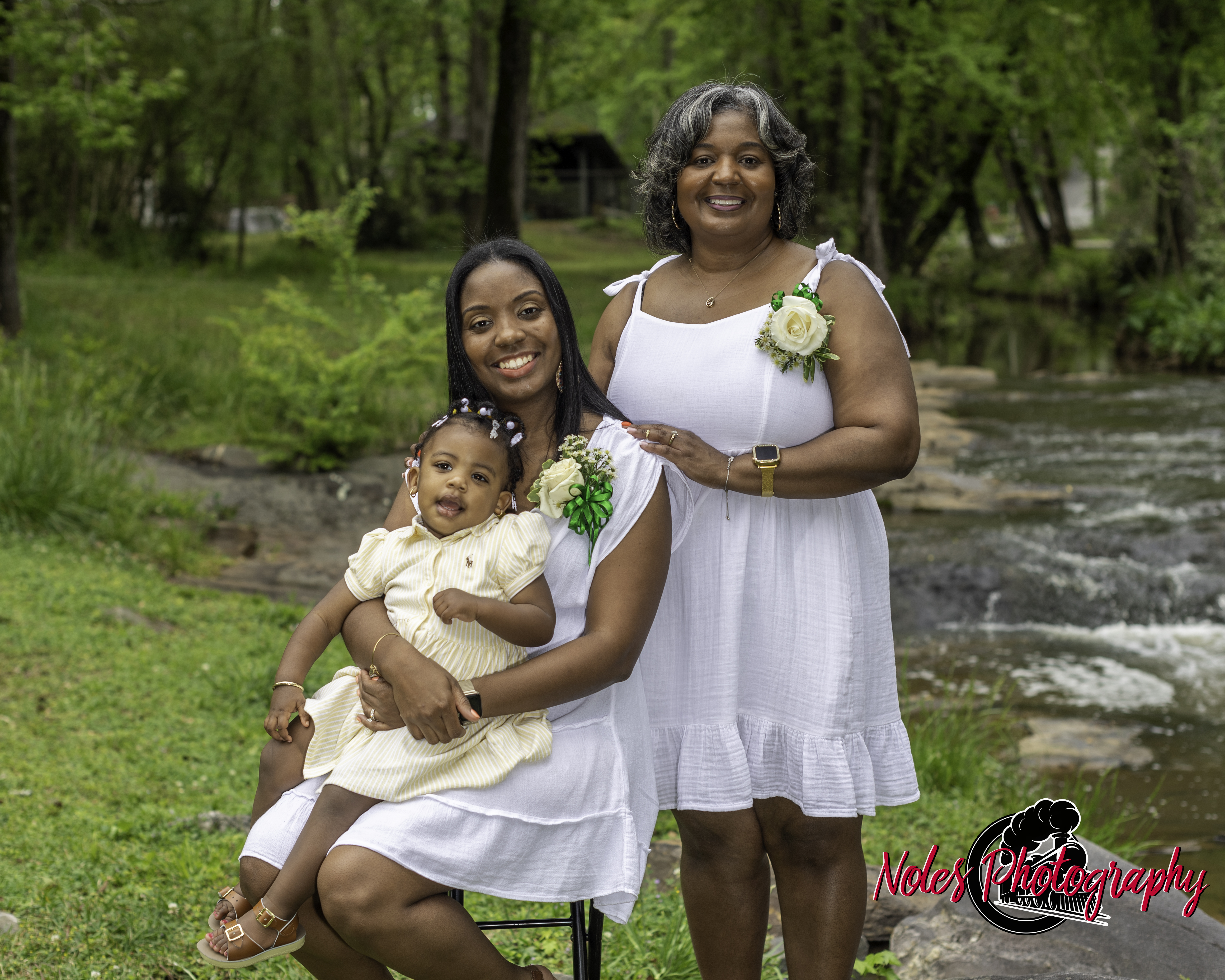 2022-The-Heard-Family-2428