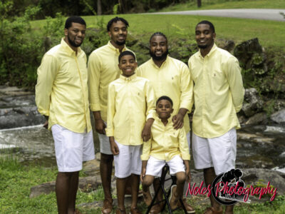 2022-The-Heard-Family-2435