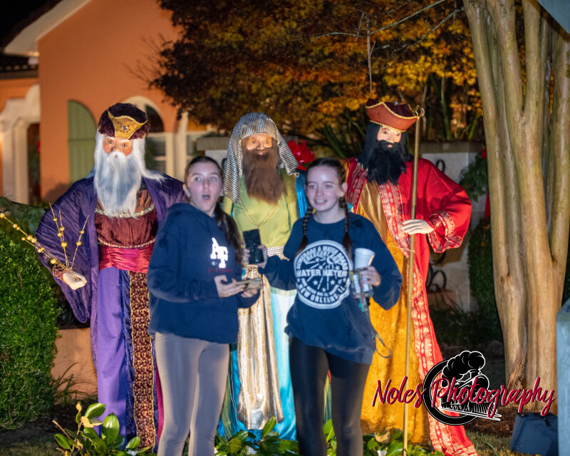 30th-Year-Victorian-Front-Pourch-RN-7605