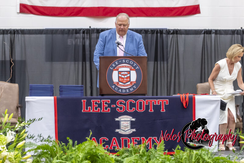 2024-Lee-ScottCommencement-RN-14678