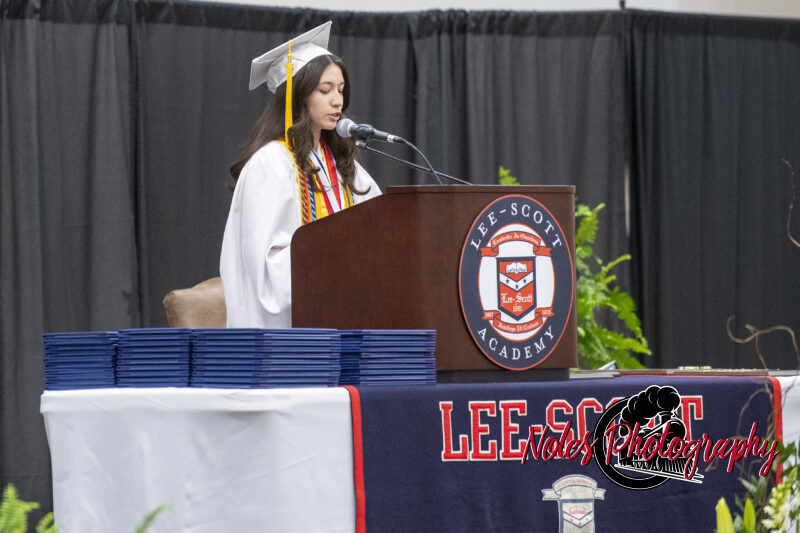 2024-Lee-ScottCommencement-RN-14704