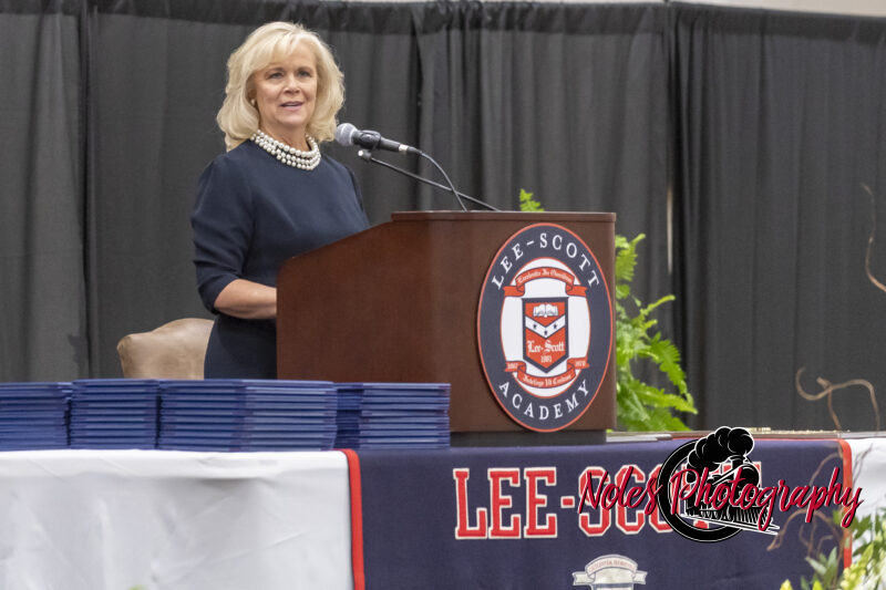 2024-Lee-ScottCommencement-RN-14720
