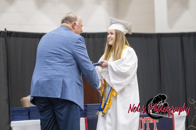 2024-Lee-ScottCommencement-RN-14751