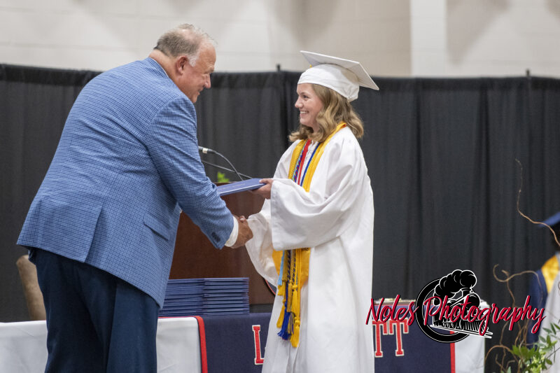 2024-Lee-ScottCommencement-RN-14786