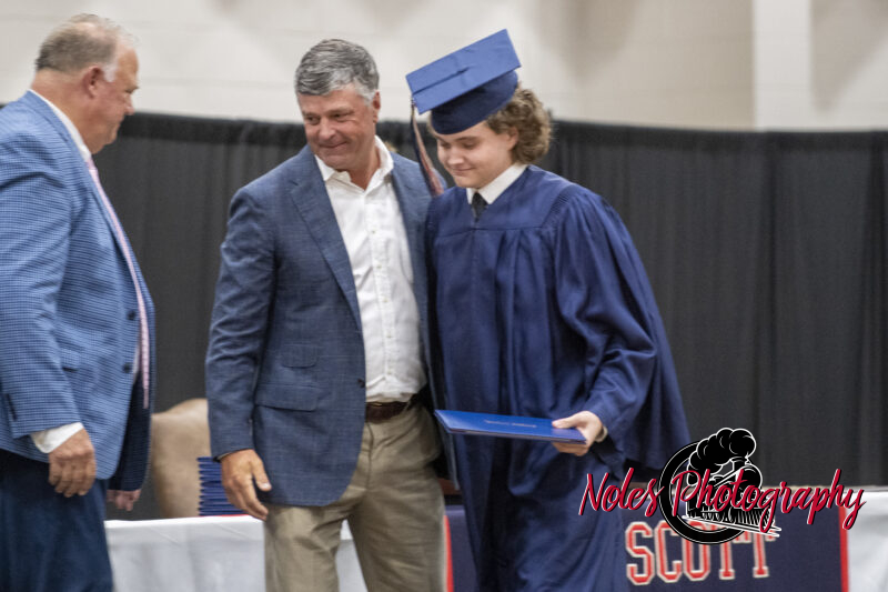 2024-Lee-ScottCommencement-RN-14820