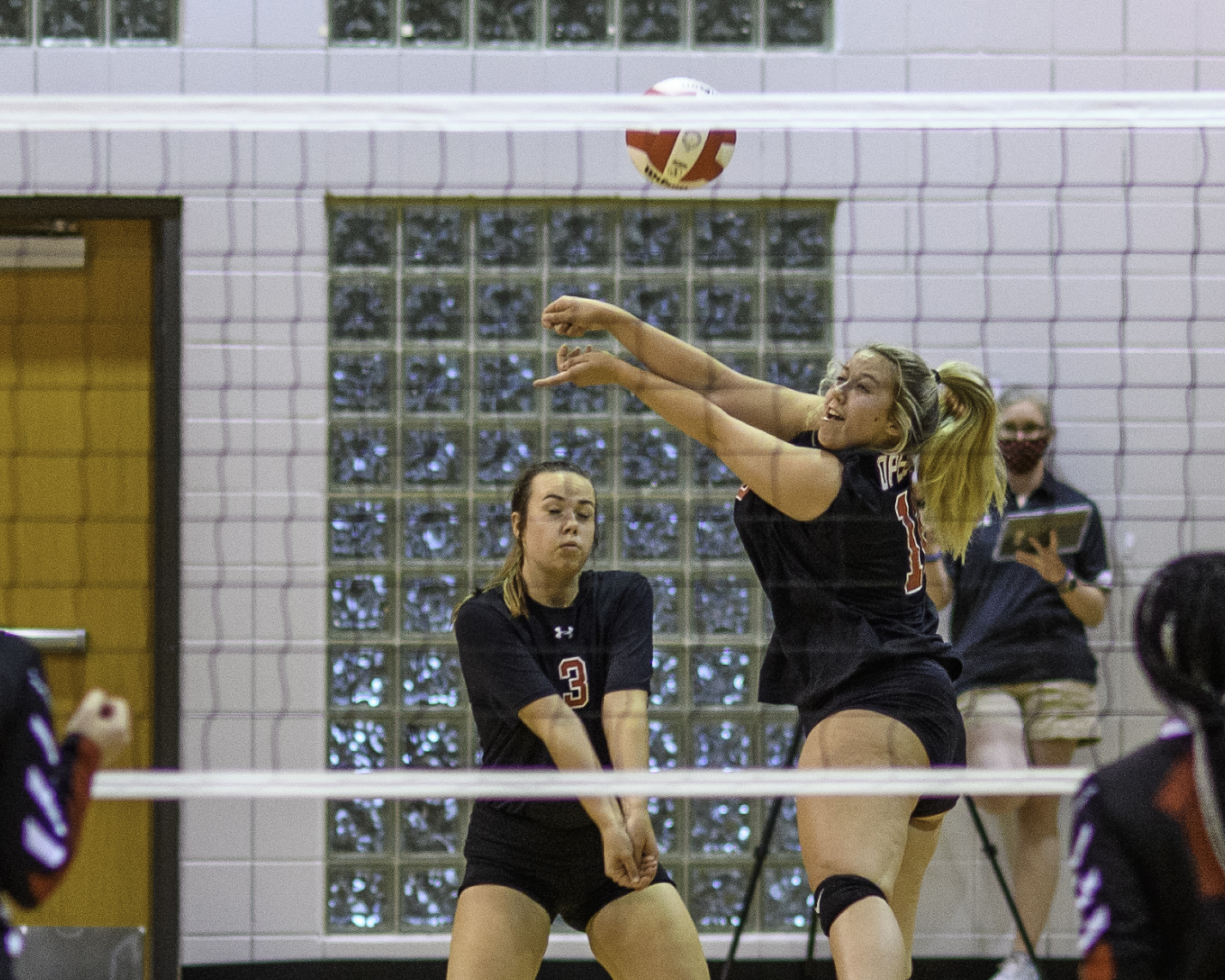 Volleyball-Opelika-Russell-Co-©-Noles-6482