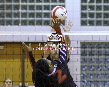 Volleyball-Opelika-Russell-Co-©-Noles-6543