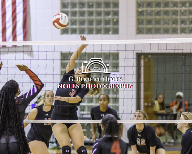 Volleyball-Opelika-Russell-Co-©-Noles-6588