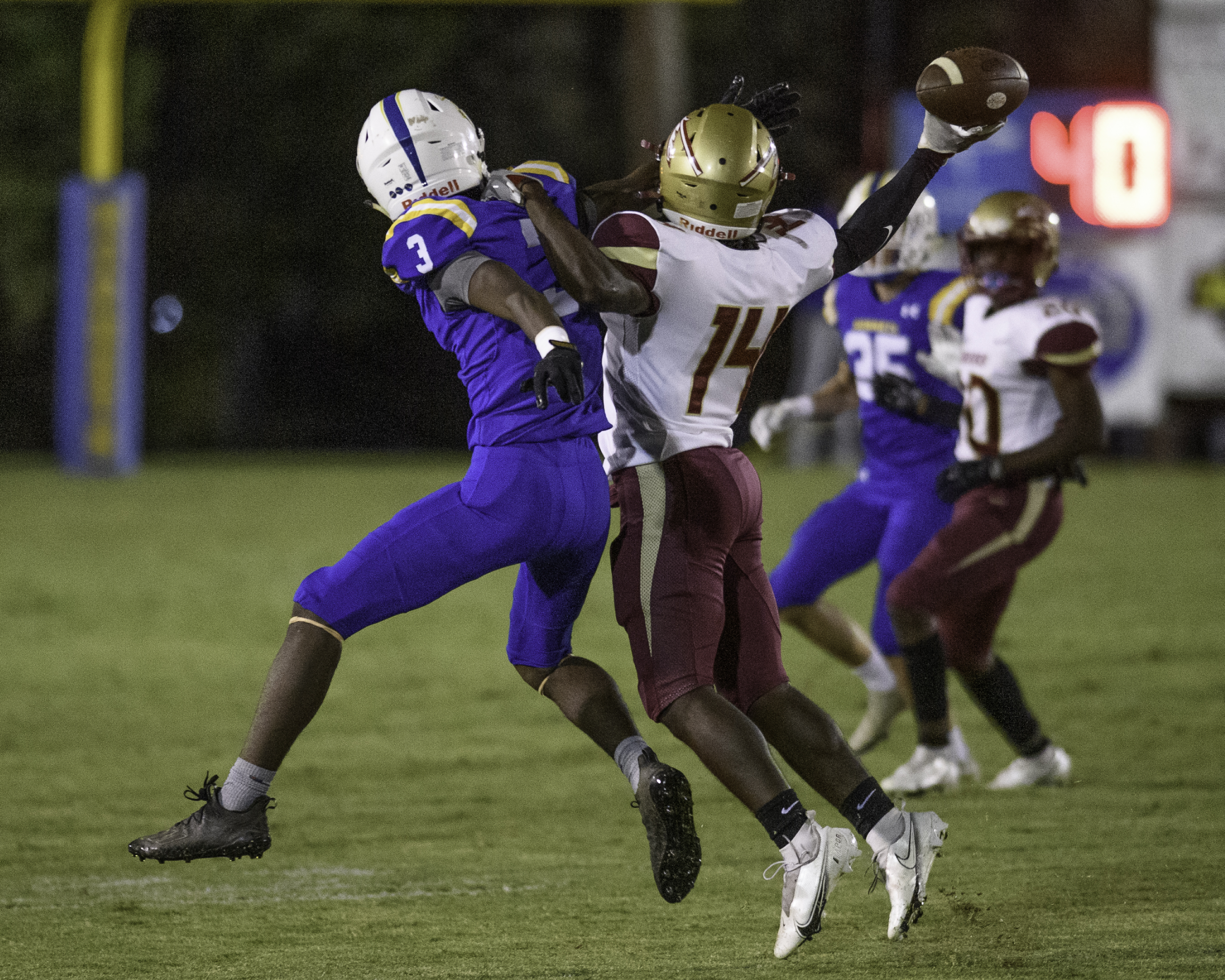 Beauregard-vs-Russell-Co©NolesPhotography-4760