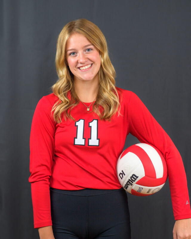 2022_OH_Volleyball_Team-NP1-2855