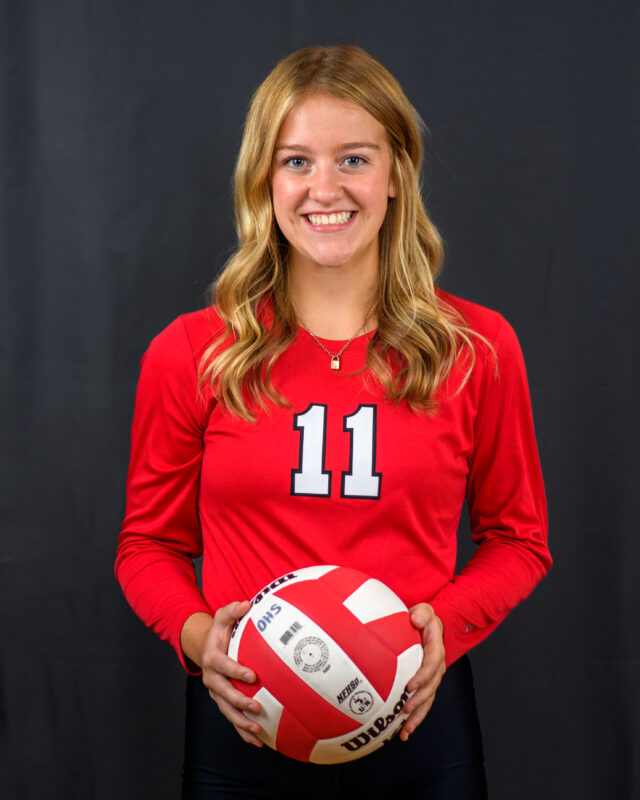 2022_OH_Volleyball_Team-NP1-2851