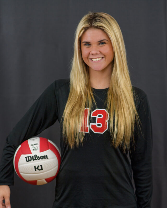 2022_OH_Volleyball_Team-NP1-2841