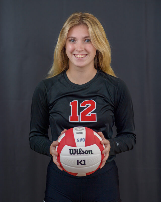 2022_OH_Volleyball_Team-NP1-2773