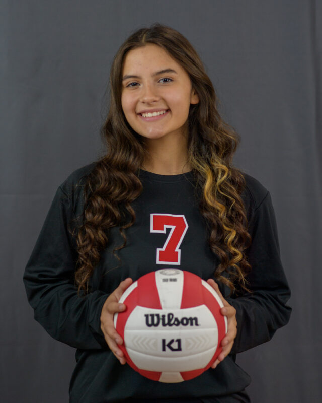 2022_OH_Volleyball_Team-NP1_2722