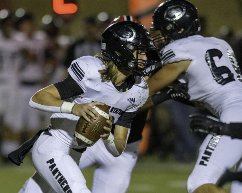 Opelika-vs-Smiths-Station-7799