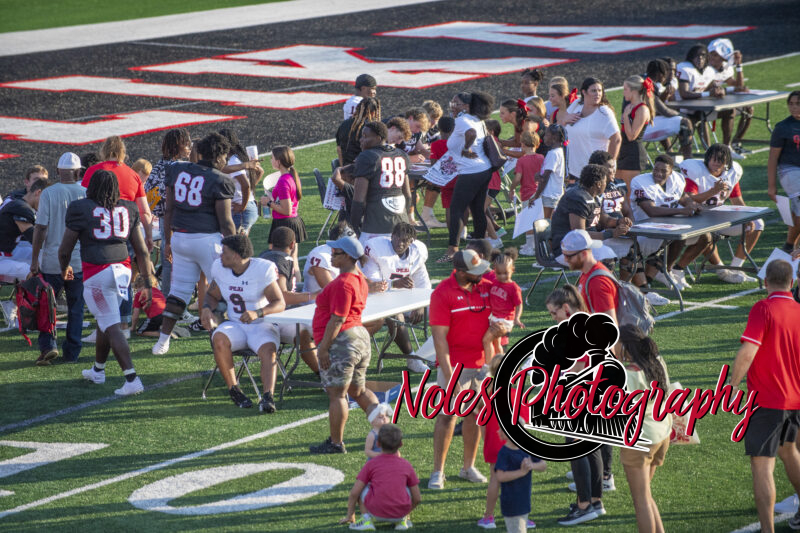 Meet-the-Bulldogs-RN-15399